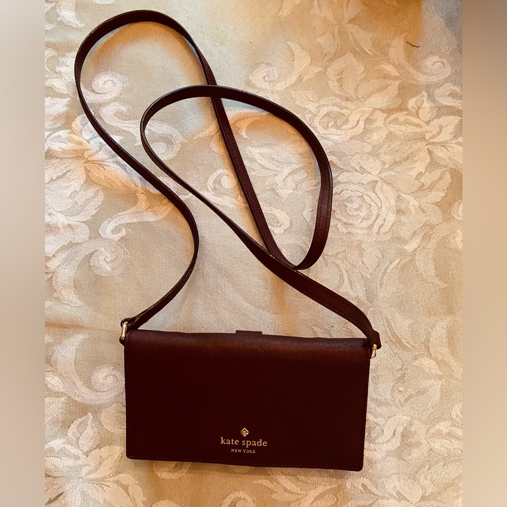 Kate Spade Crossbody Wallet in Classic Burgundy Leather